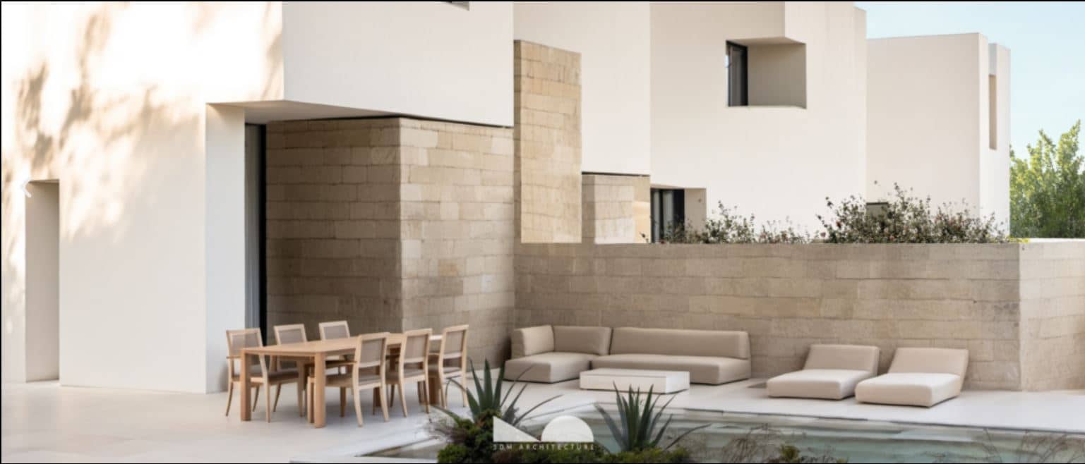 Property For Sale in Malta: Lija large villa with Pool - Malta