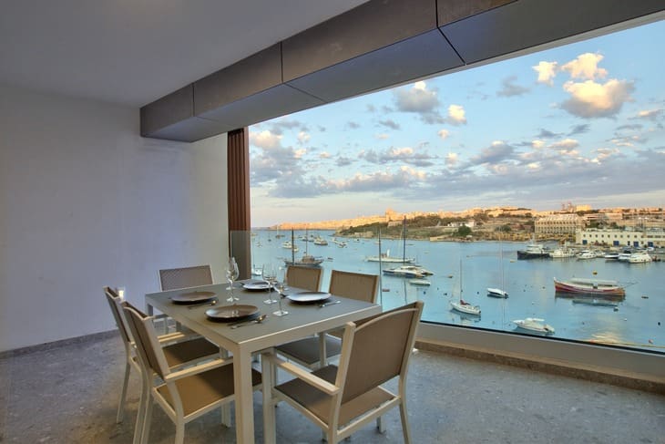Property For Rent in Malta: Sliema Waterfront Apartment with stunning sea views - Malta Luxury Homes