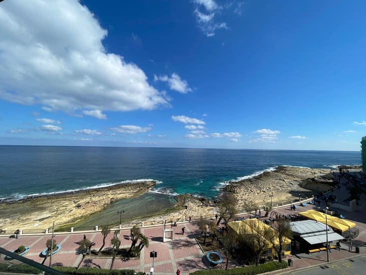Property For Rent in Malta: Sliema waterfront apartment with stunning sea views - Malta Luxury Homes